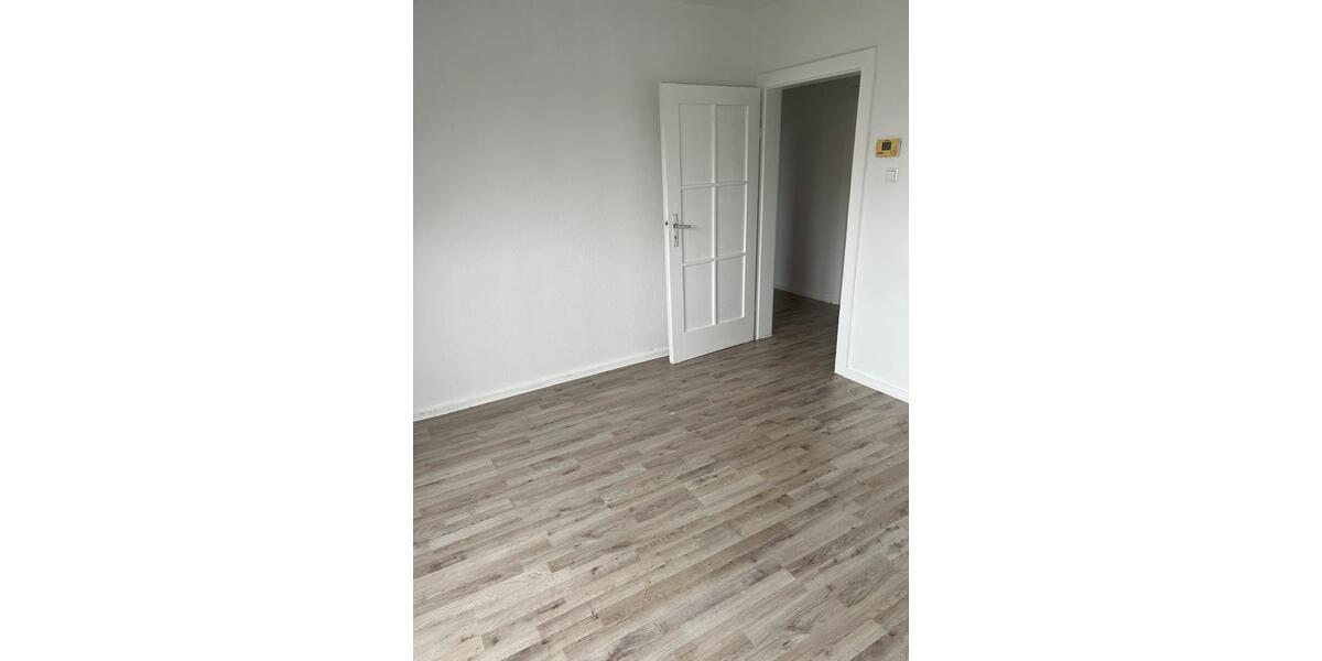 Dachgeschoßwohnung Helmstedt - 3 Zimmer, 60 m&sup2;, 650&euro; | Angebot:26249617