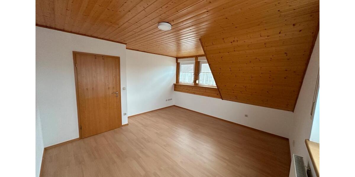 Doppelhaushälfte Rötgesbüttel - 4 Zimmer, 147 m&sup2;, 1.395&euro; | Angebot:26215920