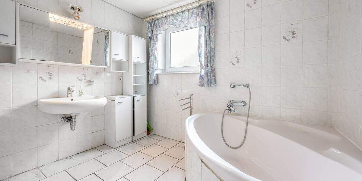 Etagenwohnung Wolfsburg Nordsteimke - 4 Zimmer, 109 m&sup2;, 195.000&euro; | Angebot:25674938