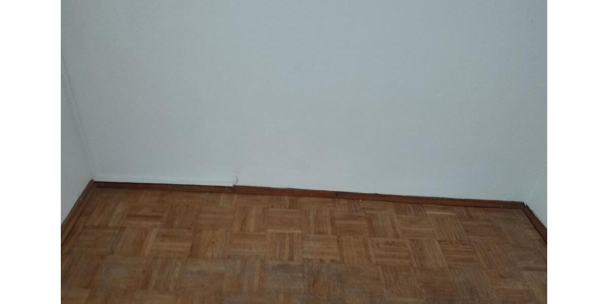 Erdgeschoßwohnung Gifhorn - 2 Zimmer, 70 m&sup2;, 100.000&euro; | Angebot:26560636