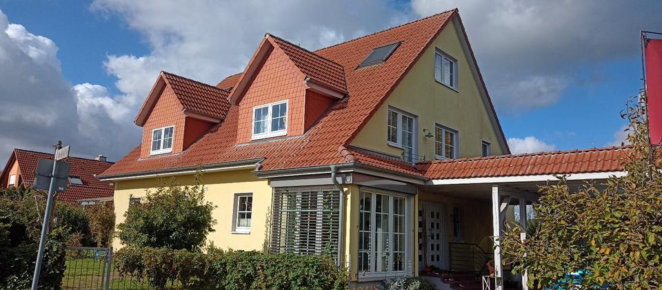 Einfamilienhaus Velpke - 7 Zimmer, 220 m&sup2;, 1.600&euro; | Angebot:25173013