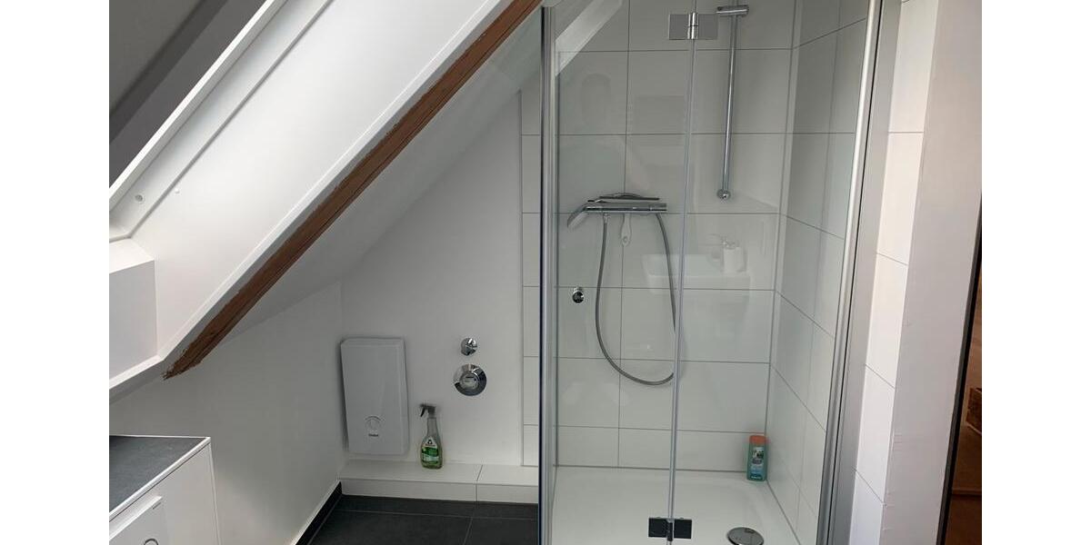 Dachgeschoßwohnung Lehre - 2 Zimmer, 82 m&sup2;, 750&euro; | Angebot:26402880