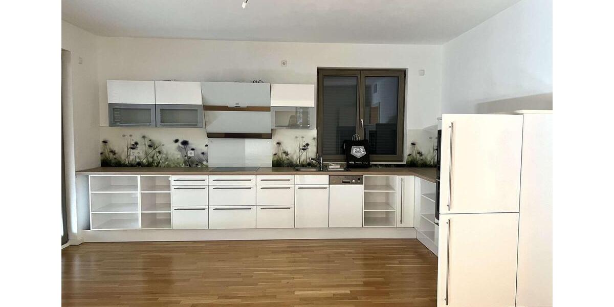 Erdgeschoßwohnung Gifhorn - 6 Zimmer, 167 m&sup2;, 1.650&euro; | Angebot:24749645