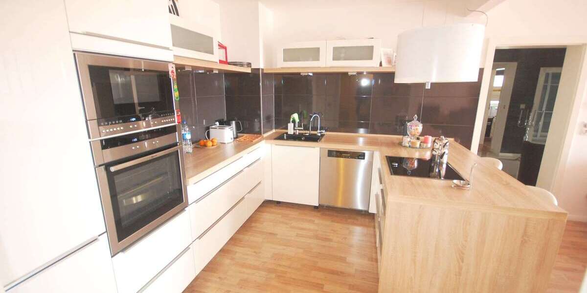 Etagenwohnung Walle Walle - 4.5 Zimmer, 120 m&sup2;, 399.000&euro; | Angebot:27285707