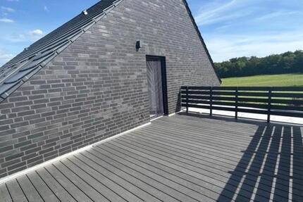 4-ZW in Feldrandlage mit 23qm Balkon, Stellplatz ab 01.03. 4 zimmer