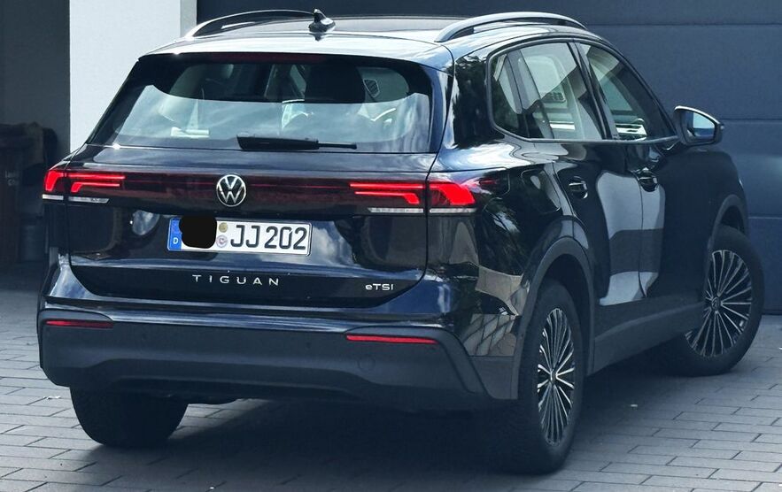VW Tiguan 16.900 km 32.900 € Tappenbeck 38479