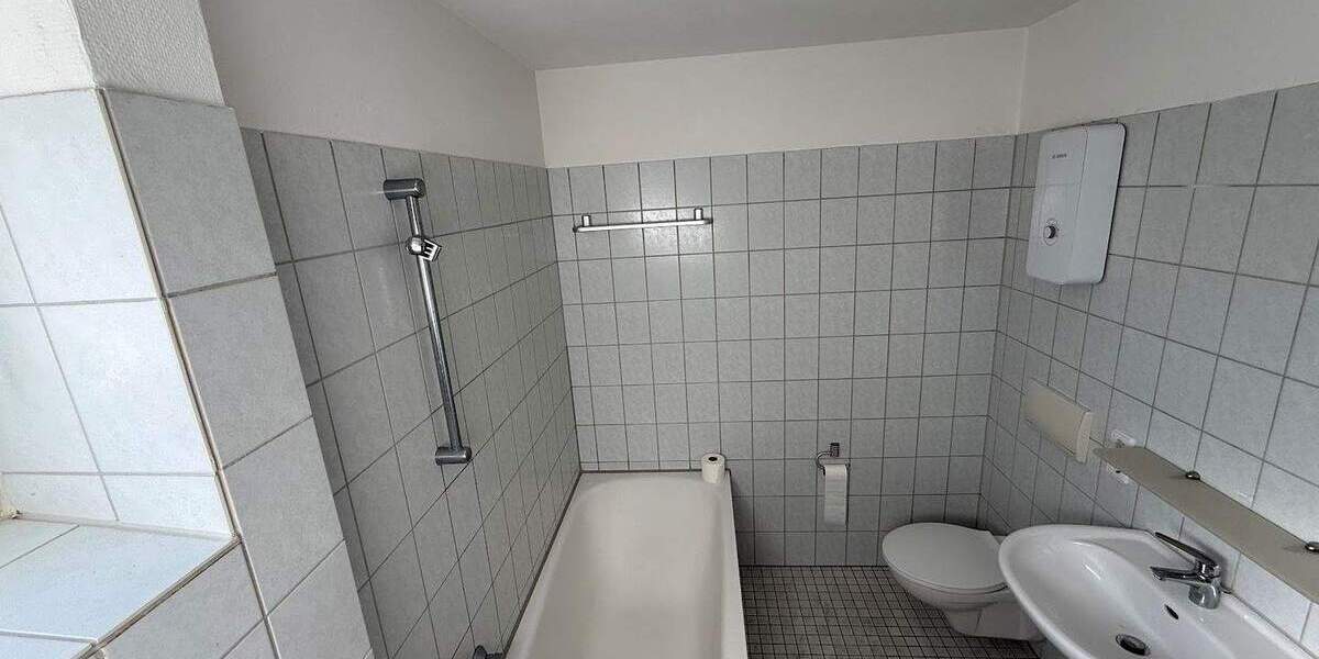 Etagenwohnung Wolfsburg Laagberg - 2 Zimmer, 68 m&sup2;, 570&euro; | Angebot:25602659