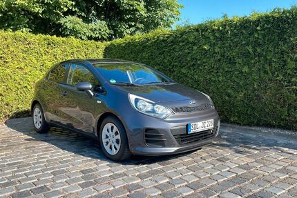 Kia Rio 102.687 km 7.249 € Gardelegen 39638