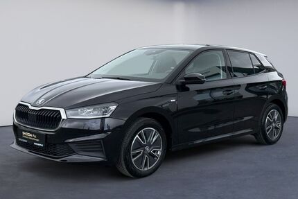 Skoda Fabia 21.900 km 17.850 &euro; Braunschweig 38124