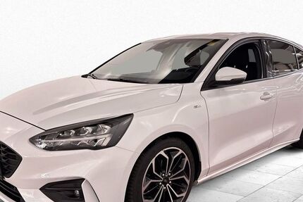 Ford Focus 107.000 km 16.690 € Helmstedt 38350