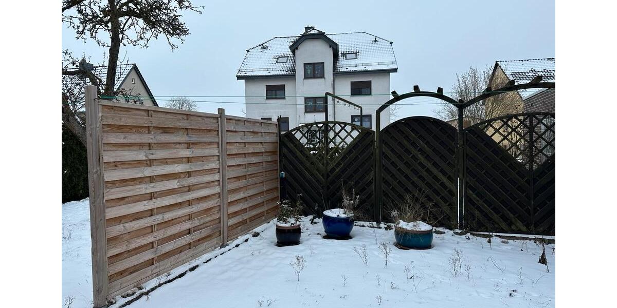 Einfamilienhaus Isenbüttel - 8 Zimmer, 250 m&sup2;, 350.000&euro; | Angebot:25903958