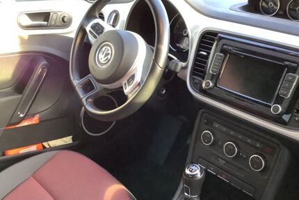 VW Beetle 118.545 km 10.750 &euro; Braunschweig 38110