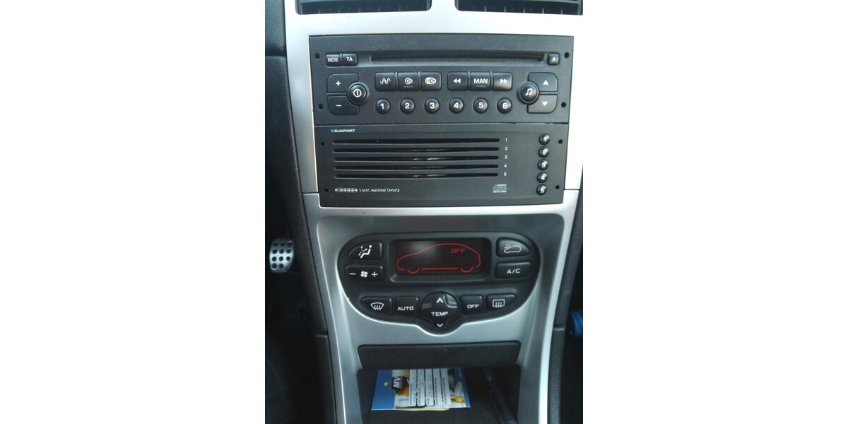 Peugeot 307 CC 91.000 km 4.200 € Helmstedt 38350