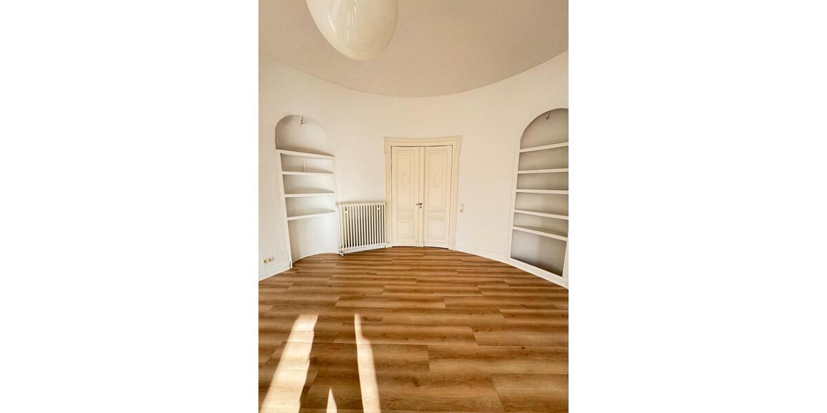 Erdgeschoßwohnung Braunschweig - 7 Zimmer, 257 m&sup2;, 2.450&euro; | Angebot:25402884