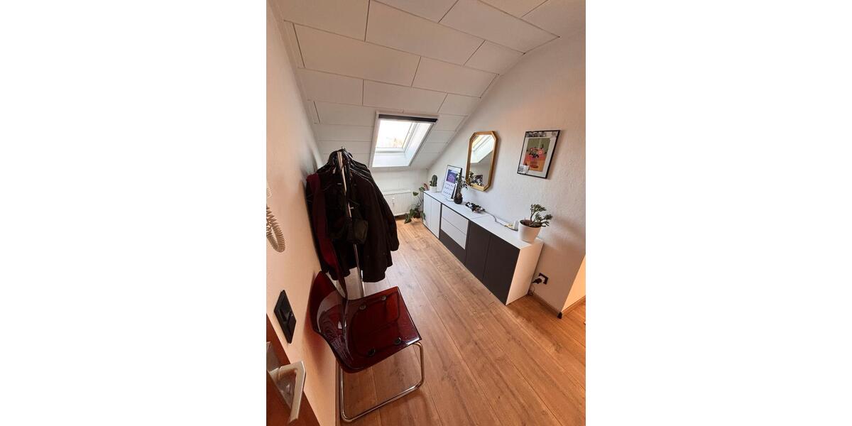 Dachgeschoßwohnung Lehre - 2 Zimmer, 75 m&sup2;, 730&euro; | Angebot:26330383