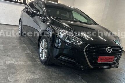 Hyundai i40 158.000 km 5.990 &euro; Braunschweig 38112