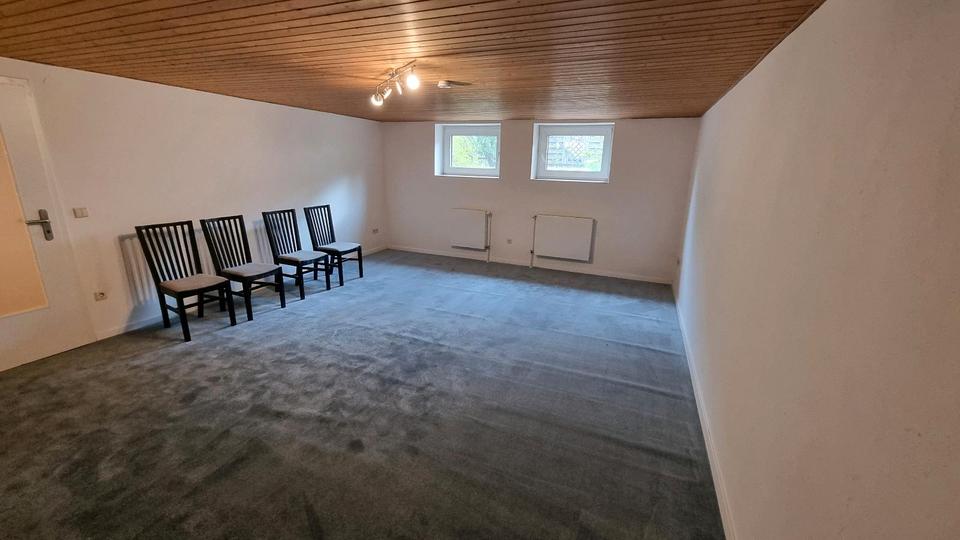 Wesendorf Kernort geräumige sanierte 3 Zimmerwohnung mit EBK 3 zimmer