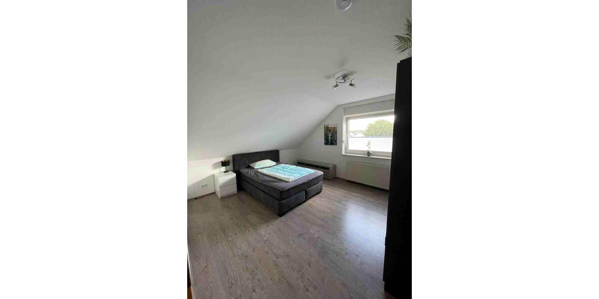 Etagenwohnung Rühen - 3 Zimmer, 70 m&sup2;, 159.000&euro; | Angebot:27163129