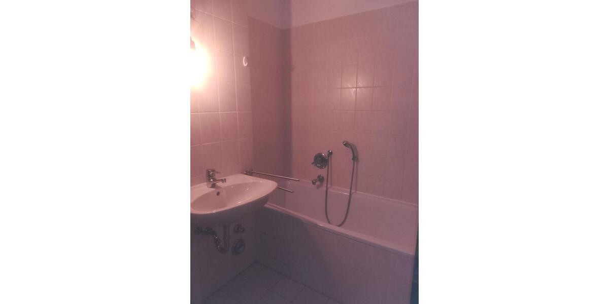 Etagenwohnung Oebisfelde-Weferlingen Weferlingen - 3 Zimmer, 71 m&sup2;, 490&euro; | Angebot:26412764