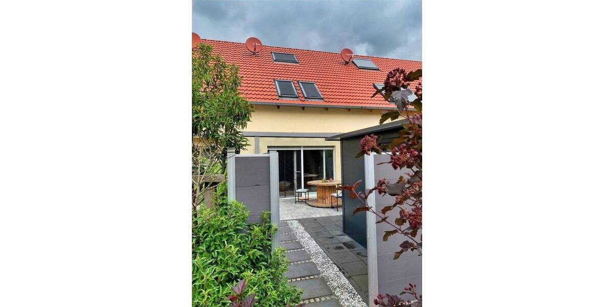 Reihenmittelhaus Wolfsburg Vorsfelde - 4 Zimmer, 100 m&sup2;, 298.000&euro; | Angebot:25685961