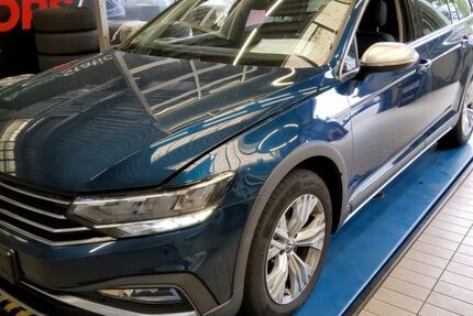 VW Passat 128.903 km 27.990 € Braunschweig 38126