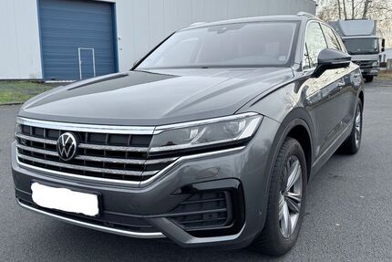 VW Touareg 52.300 km 47.499 &euro; Braunschweig 38116