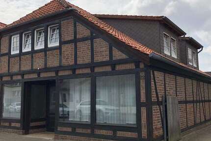 Einzelhandel in Gifhorn 750 € 115 m²