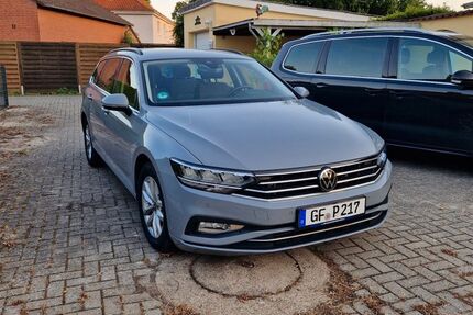 VW Passat 77.600 km 29.200 &euro; Meine 38527