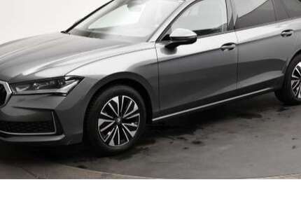 Skoda Superb 13.239 km 39.850 &euro; Wolfsburg 38440