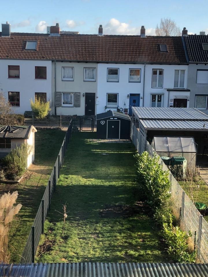 Charmantes und saniertes Reihenmittelhaus im Siegfriedviertel, BS