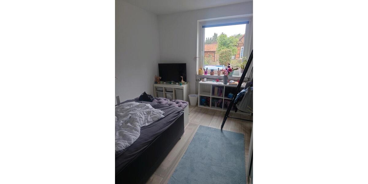 Erdgeschoßwohnung Meinersen - 5 Zimmer, 130 m&sup2;, 900&euro; | Angebot:26445296