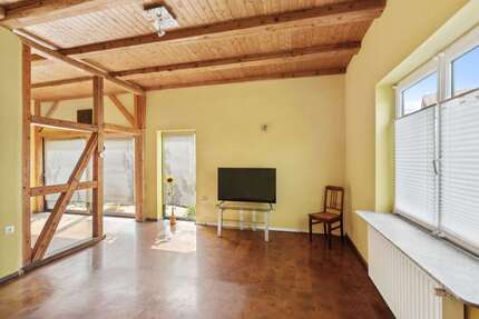 Haus Rühen - 7 Zimmer, 180 m&sup2;, 149.000&euro; | Angebot:26253355