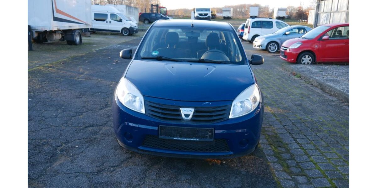 Dacia Sandero 179.000 km 1.599 € Braunschweig 38122