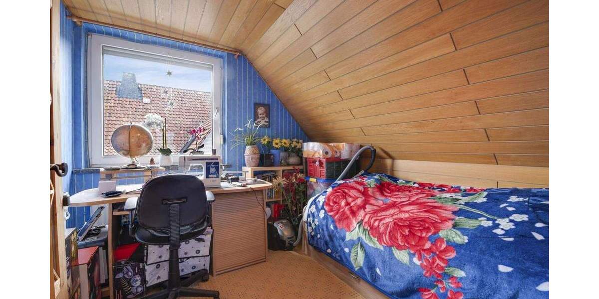Einfamilienhaus Grasleben - 9 Zimmer, 184 m&sup2;, 320.000&euro; | Angebot:25800583