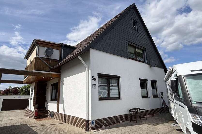 Haus zum Kaufen in Wolfsburg 520.000 € 182 m²