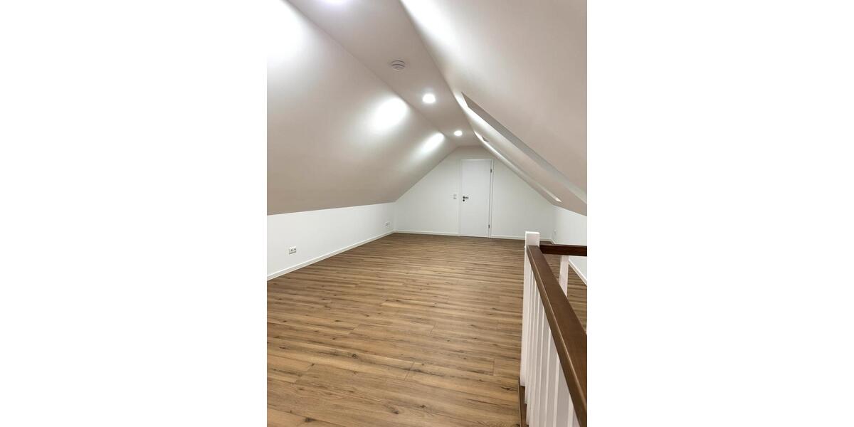 Etagenwohnung Gifhorn - 4 Zimmer, 130 m&sup2;, 1.400&euro; | Angebot:24397960