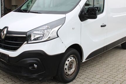 Renault Trafic 145.000 km 11.990 &euro; Braunschweig 38126
