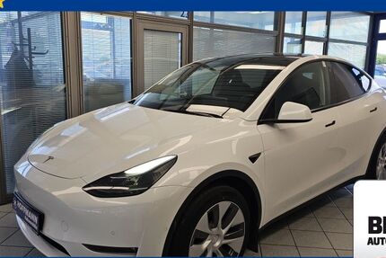 Tesla Model Y 32.372 km 34.300 &euro; Wolfsburg-Heiligendorf 38444