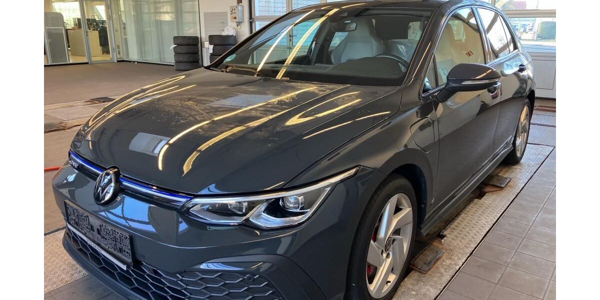 VW Golf 78.896 km 23.990 &euro; Braunschweig 38122