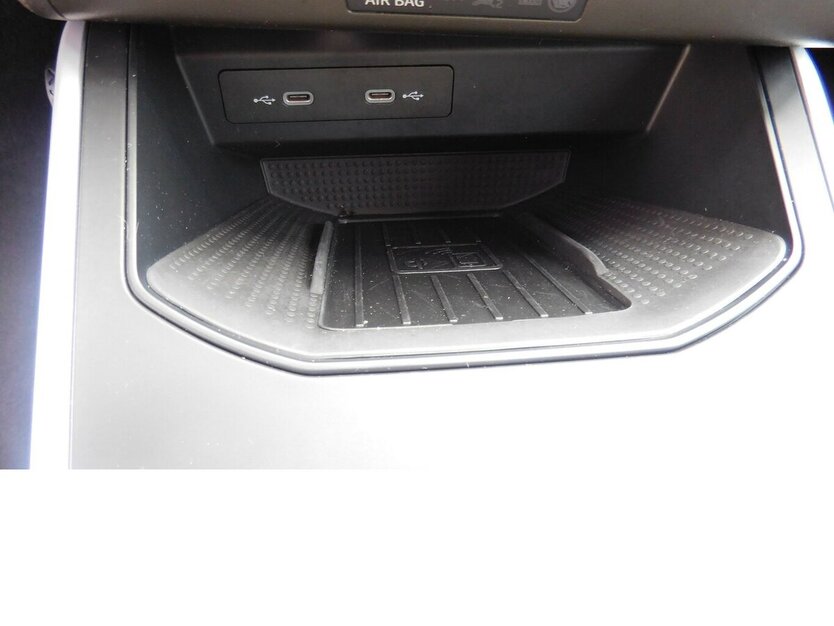 Seat Arona 1.0 FR-Line TSI BMT Navi Klima Alu 16.000 km 17.690 € Vordorf 38533