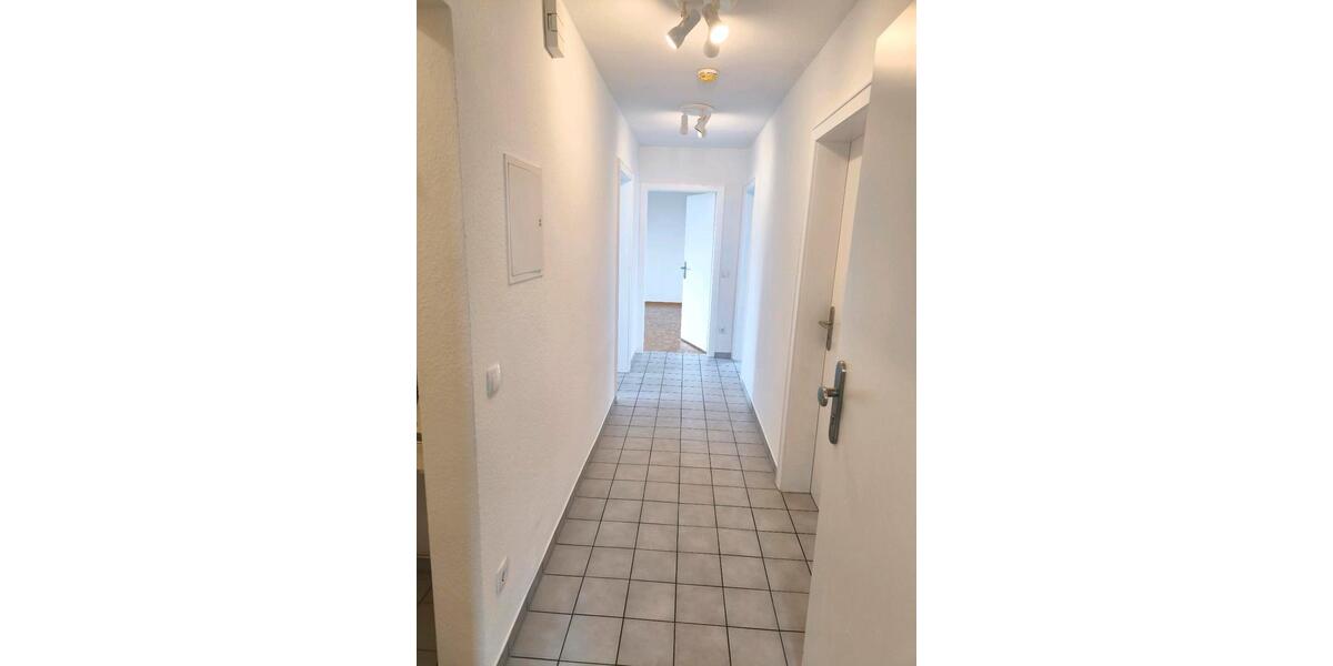 Etagenwohnung Jembke - 2 Zimmer, 105 m&sup2;, 1.050&euro; | Angebot:23120892