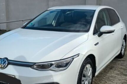 VW Golf 57.723 km 22.999 € Rennau 38368