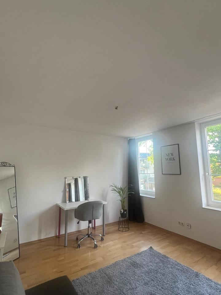 Helle 1 Zimmer Wohnung im Herzen von Isenbüttel