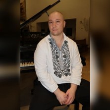 Anton Genkin Klavierabend Nr. 6 - Jazz-Weihnacht 13.12.2025 Roter Saal