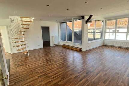 Wohnung Braunschweig Westliches Ringgebiet - 4 Zimmer, 125 m&sup2;, 1.300&euro; | Angebot:26856147