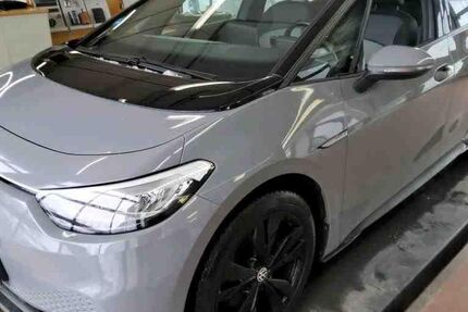 VW ID.3 204.036 km 12.990 &euro; Braunschweig 38122