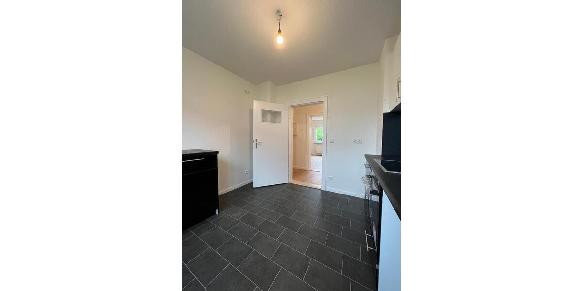 Erdgeschoßwohnung Wolfsburg Alt-Wolfsburg - 3 Zimmer, 65 m&sup2;, 567&euro; | Angebot:25898601