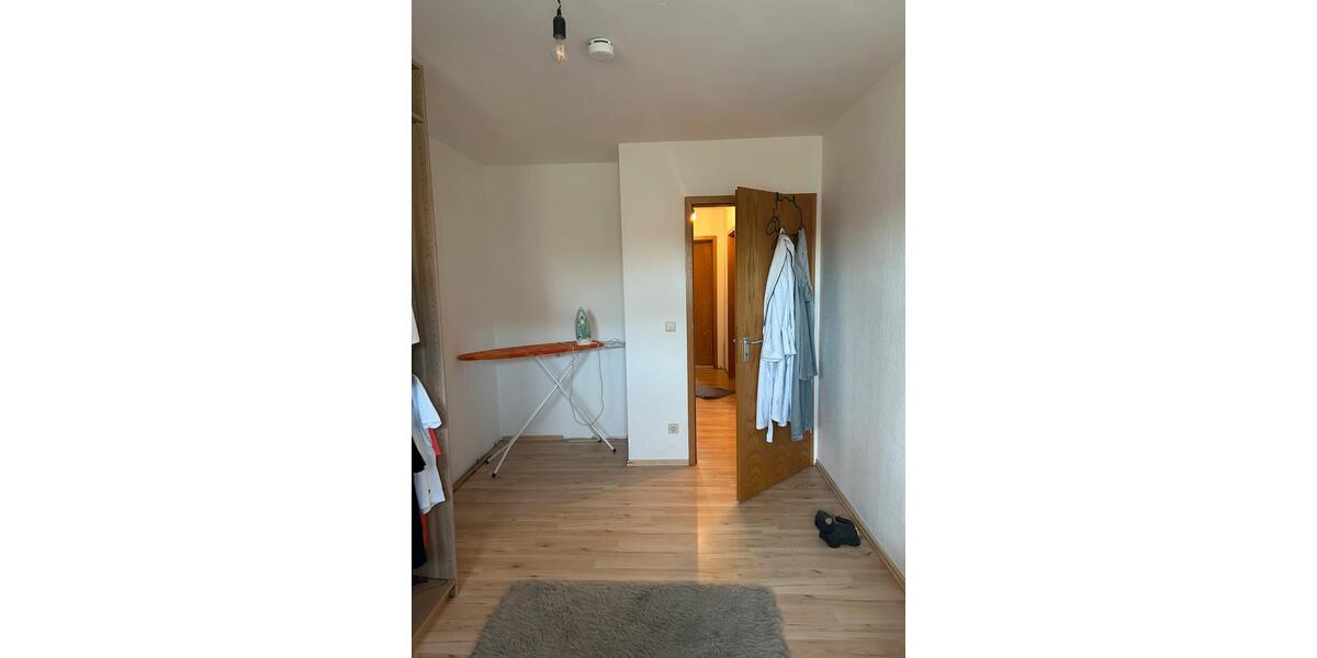 Etagenwohnung Wolfsburg Almke - 4 Zimmer, 108 m&sup2;, 990&euro; | Angebot:26408223