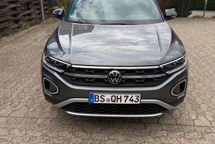 VW T-Roc 27.000 km 22.900 &euro; Braunschweig 38110