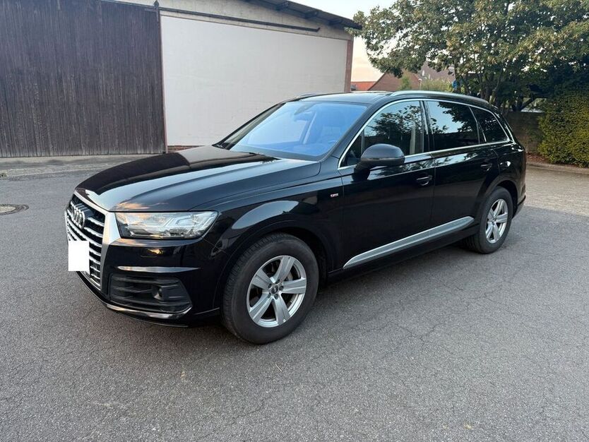 Q7